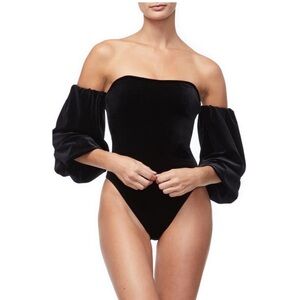Good American Off The Shoulder Velvet Bodysuit Sz 4 US XL black